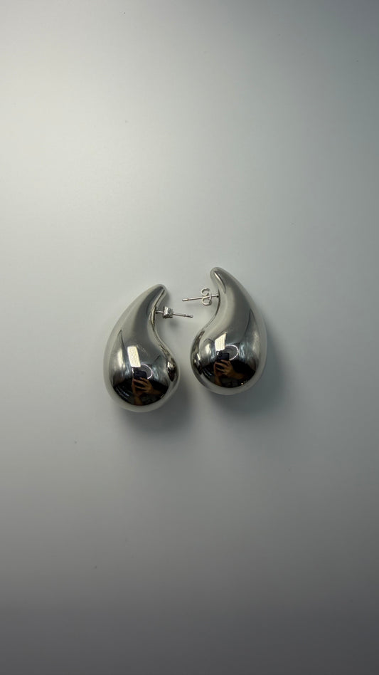 Kassandra Drop Earrings