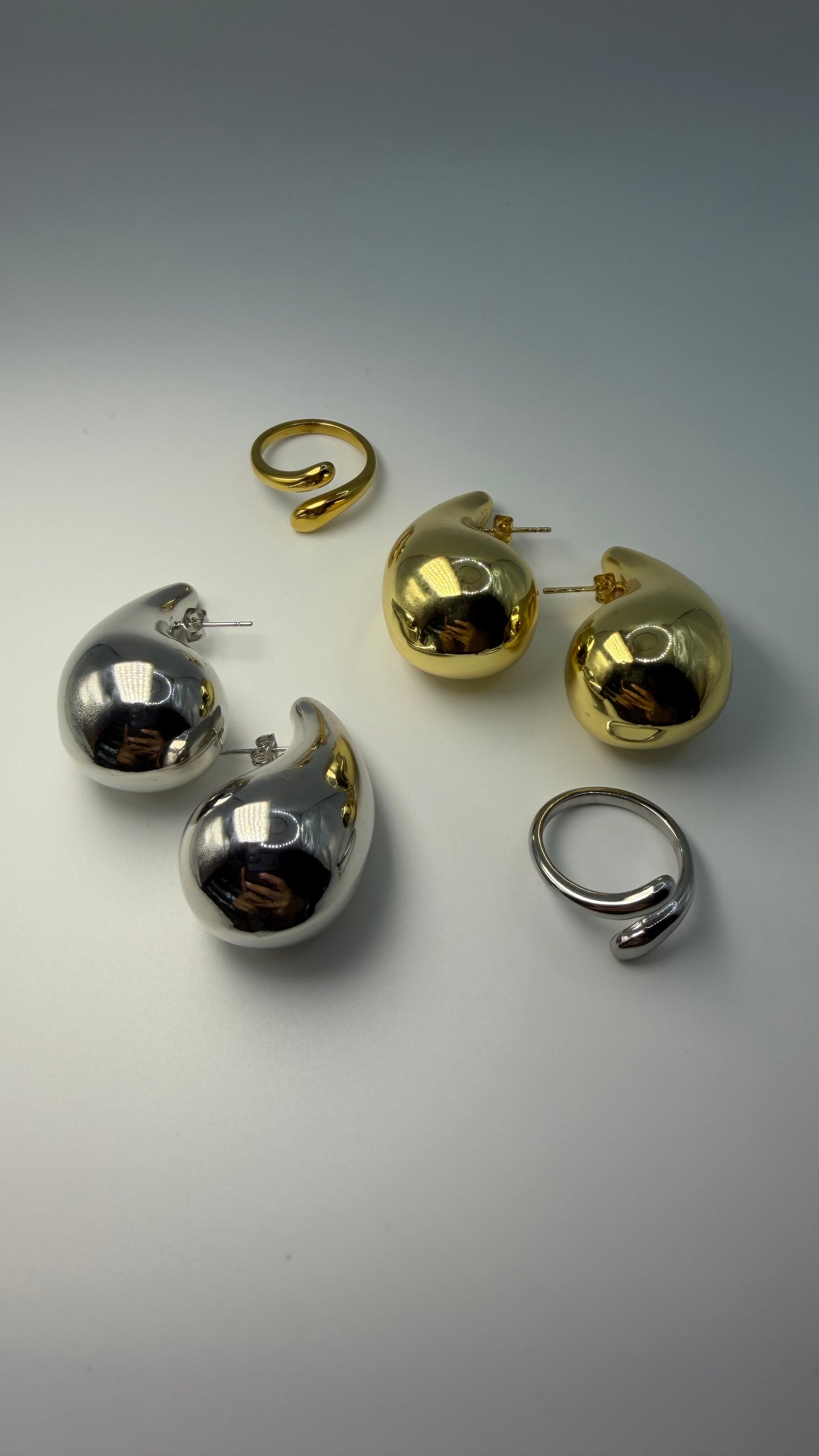 Kassandra Drop Earrings