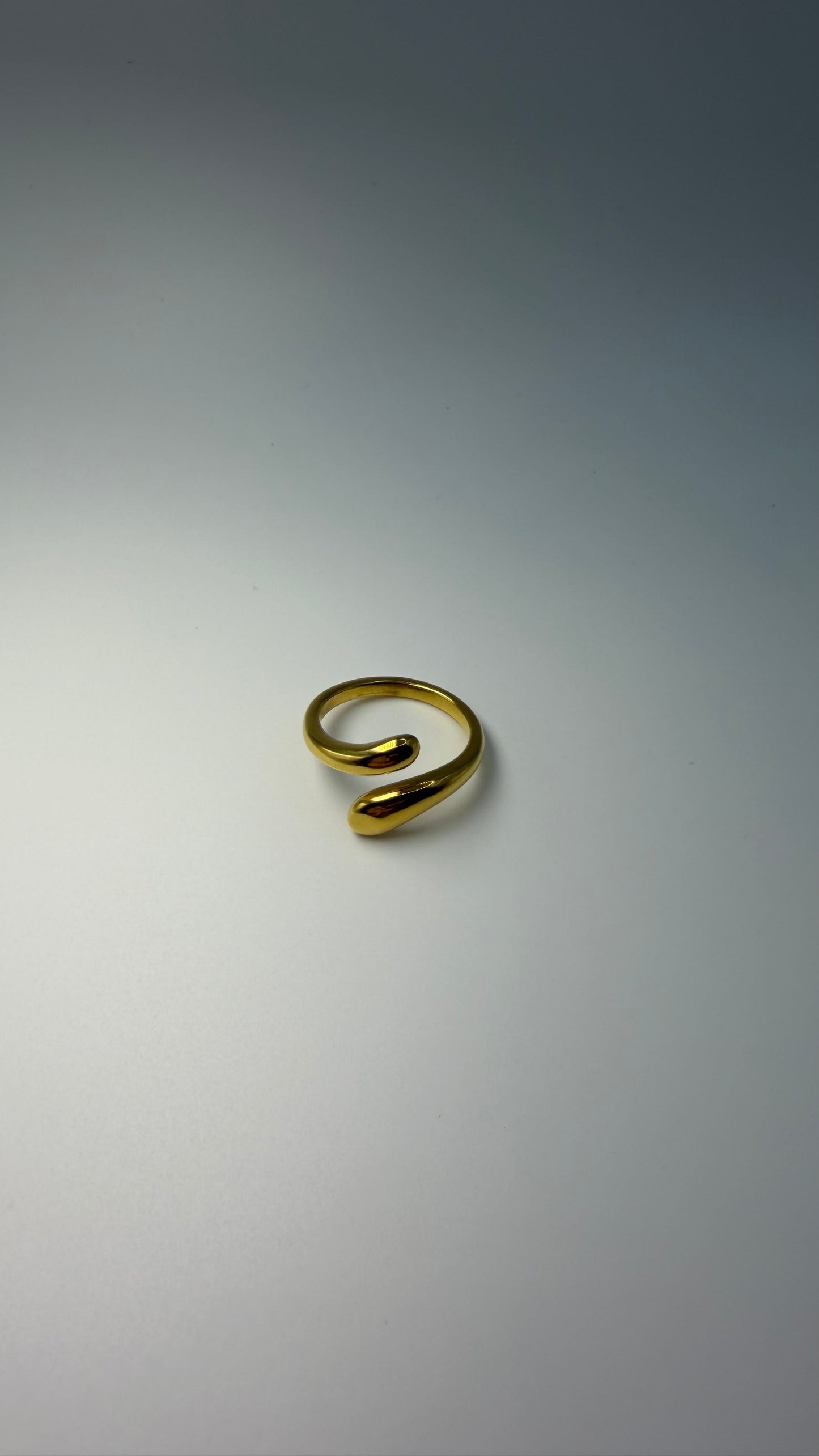 Luna Ring